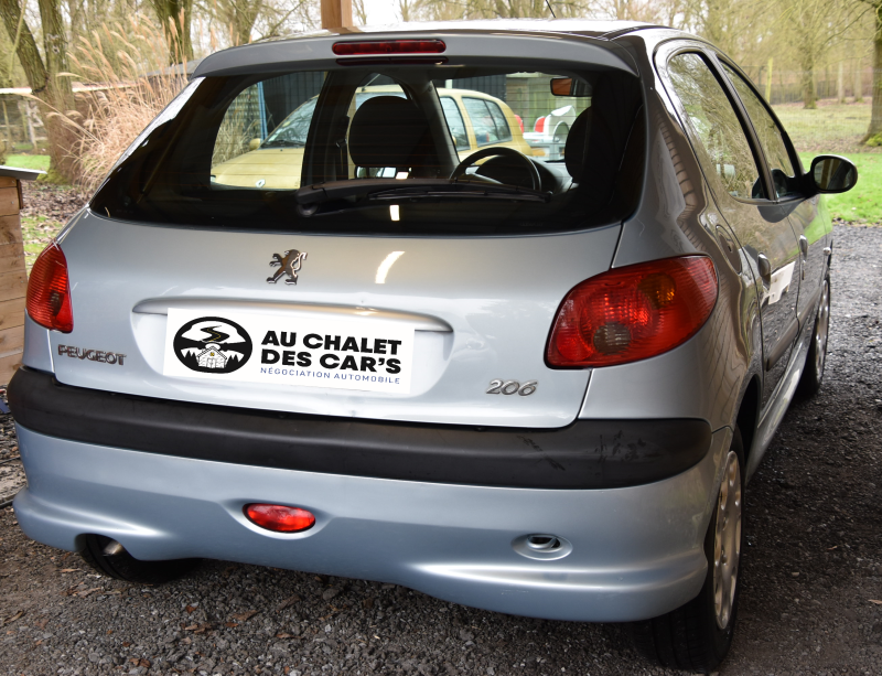 PEUGEOT 206 BVA 1.4 75 CH 5P