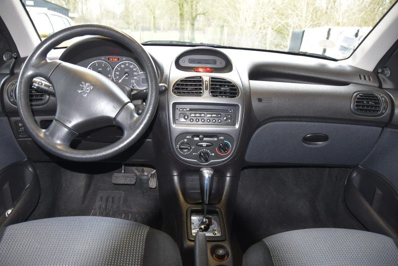 PEUGEOT 206 BVA 1.4 75 CH 5P