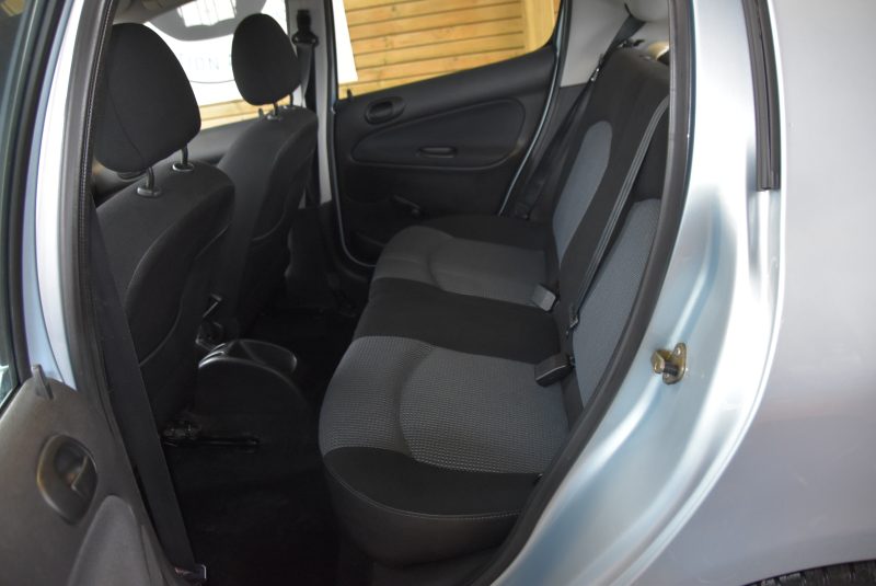 PEUGEOT 206 BVA 1.4 75 CH 5P