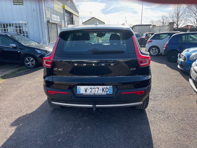 VOLVO XC40 2019