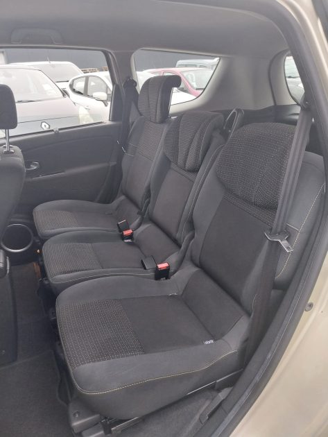 RENAULT Grand Scenic III 1.5 dCi 110 Dynamique