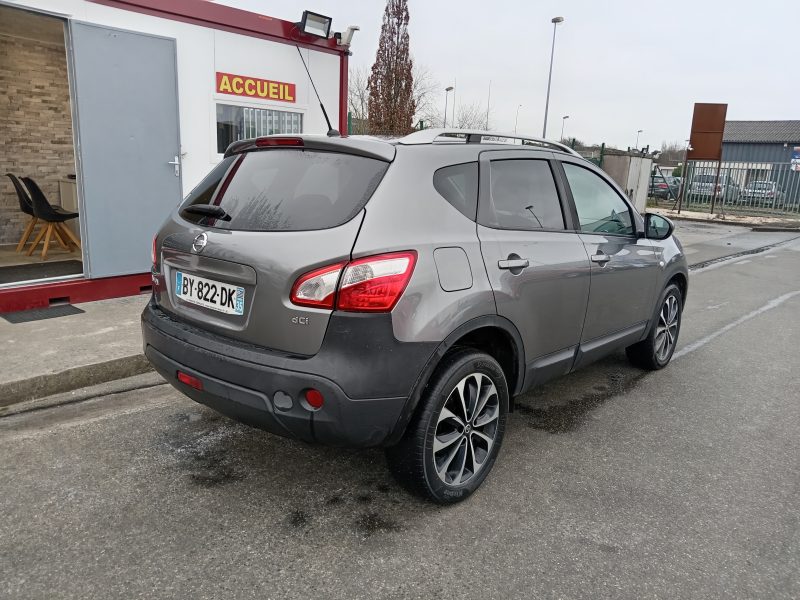 NISSAN QASHQAI  2011
