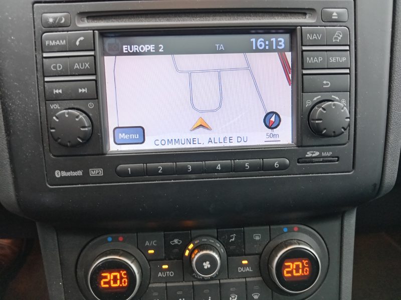 NISSAN QASHQAI  2011