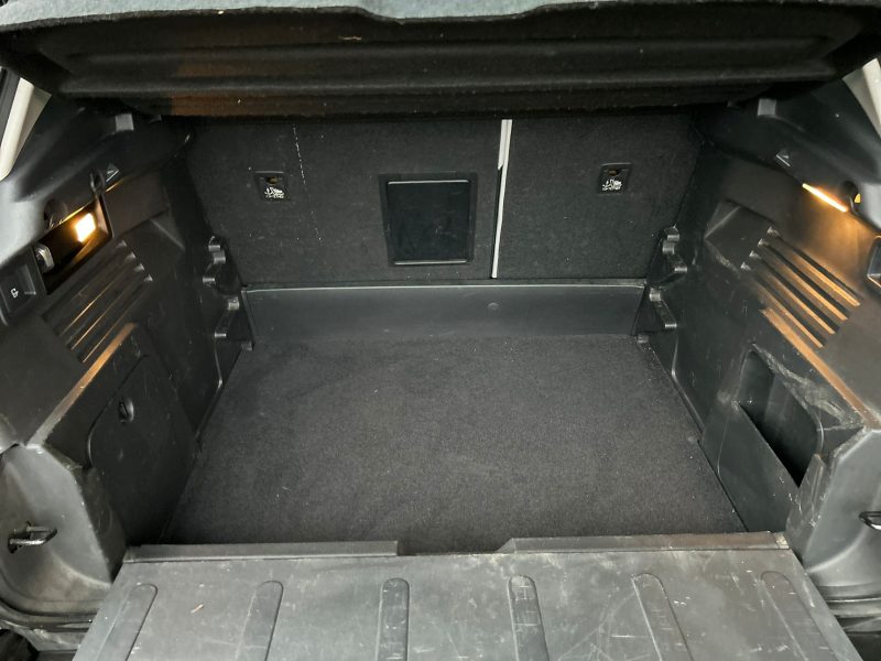 PEUGEOT 3008 Monospace 2011