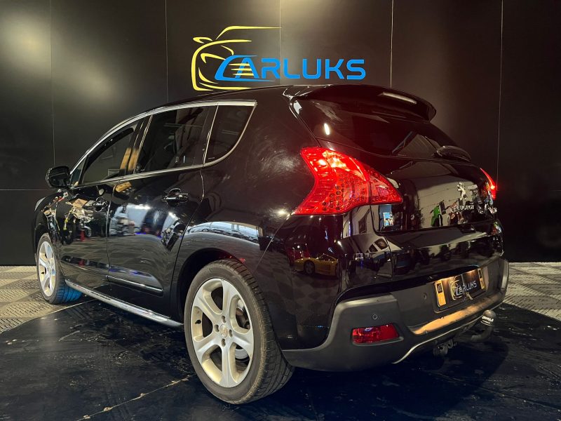 PEUGEOT 3008 HYBRID4 FELINE 163 cv TOIT PANO / AFF TETE HAUTE / MODE DE CONDUITE