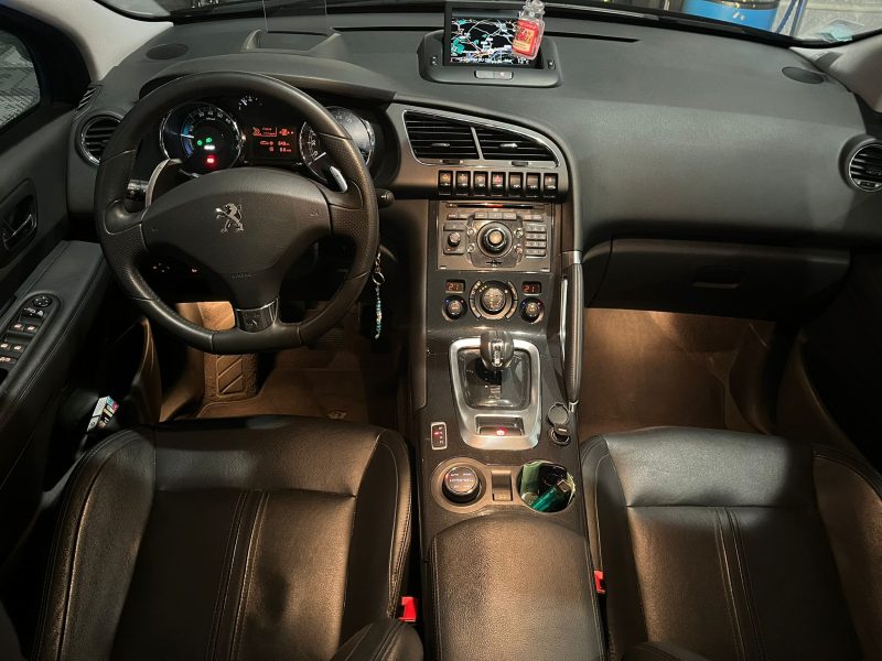 PEUGEOT 3008 HYBRID4 FELINE 163 cv TOIT PANO / AFF TETE HAUTE / MODE DE CONDUITE