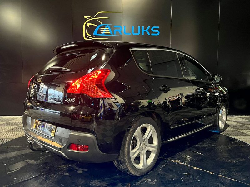 PEUGEOT 3008 HYBRID4 FELINE 163 cv TOIT PANO / AFF TETE HAUTE / MODE DE CONDUITE