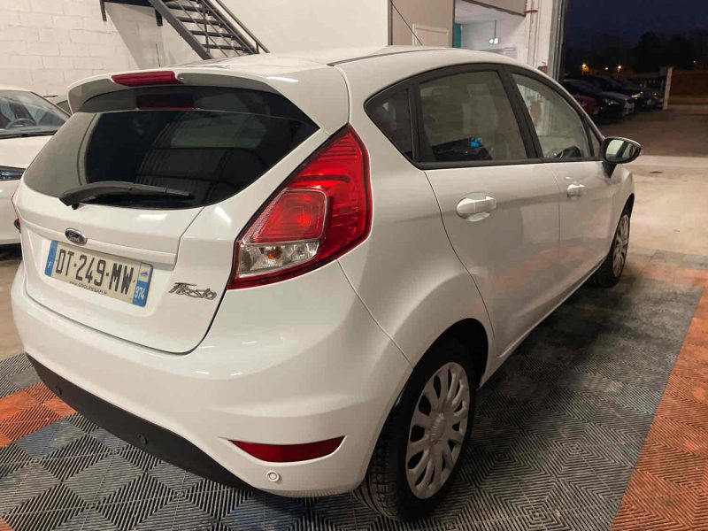 FORD FIESTA VI 1.25 1242cm3 82cv