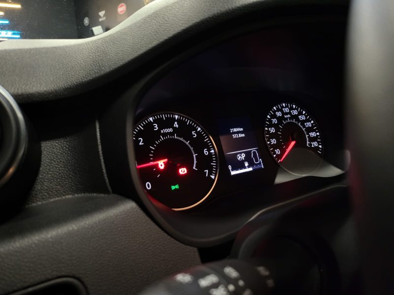 DACIA DUSTER 1.3 TCe 150cv EDC PRESTIGE / CAMERA 360 / CARPLAY SANS FIL / ATTELAGE 