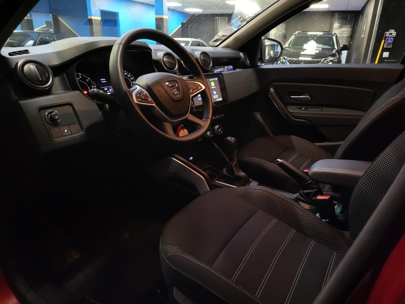 DACIA DUSTER 1.3 TCe 150cv EDC PRESTIGE / CAMERA 360 / CARPLAY SANS FIL / ATTELAGE 