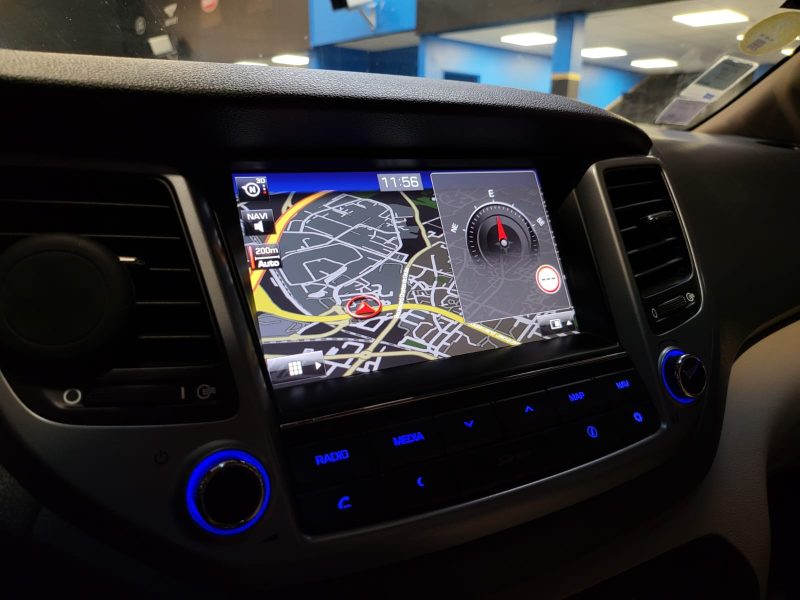 HYUNDAI TUCSON 1.7 CRDi 140cv EXECUTIVE /SIEGE+VOLANT CHAUFFANT+PARK ASSIST+TOIT OUVRANT/