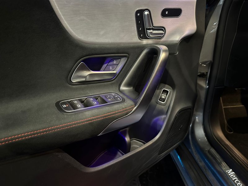 CLA 200 163cv AMG Line / Toit Ouvrant / Caméra / Siege électrique / Lumieres d'ambianc