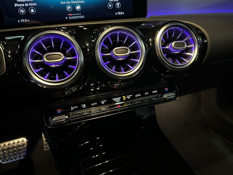 CLA 200 163cv AMG Line / Toit Ouvrant / Caméra / Siege électrique / Lumieres d'ambianc