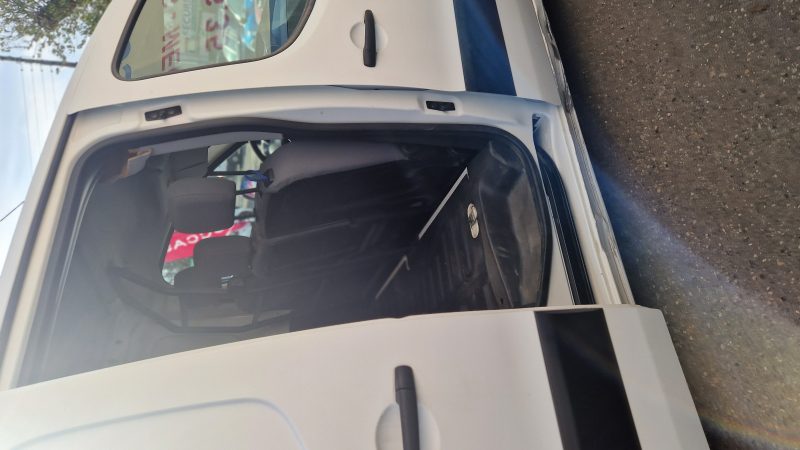 PEUGEOT PARTNER  2013