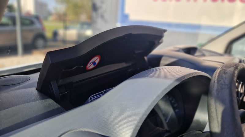 PEUGEOT PARTNER  2013