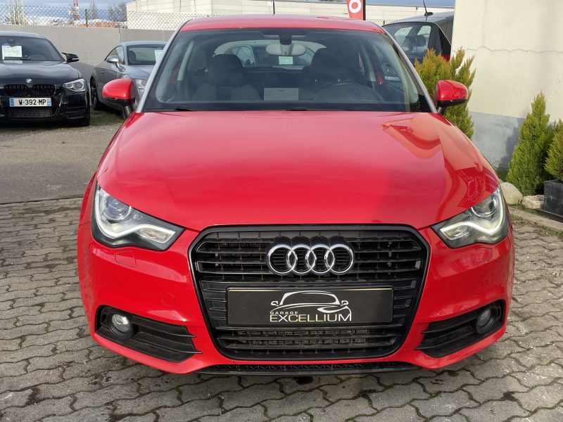 AUDI  AUDI A1 2010
