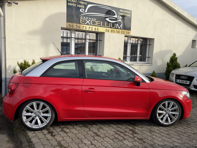 AUDI  AUDI A1 2010