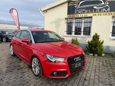 AUDI  AUDI A1 2010