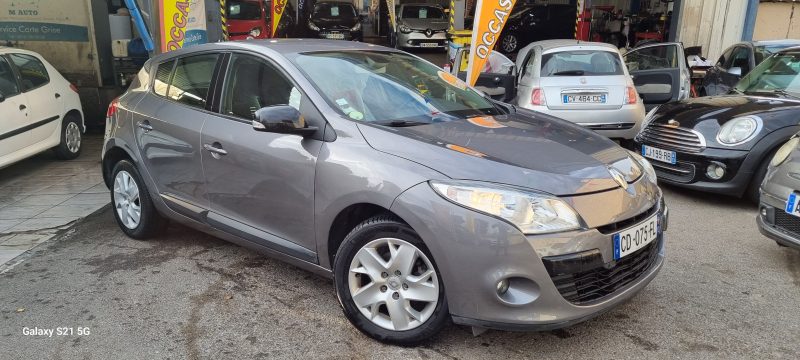 RENAULT MEGANE III 2012