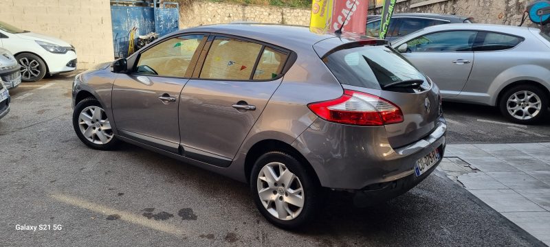 RENAULT MEGANE III 2012