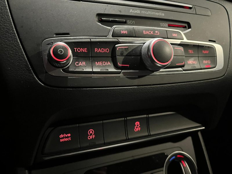 AUDI Q3 2.0 TDI QUATTRO 150cv AMBIENTE SIEGES CHAUFFANT / GPS / RADAR AR