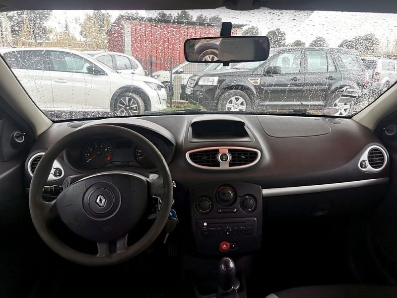 RENAULT CLIO III 2011
