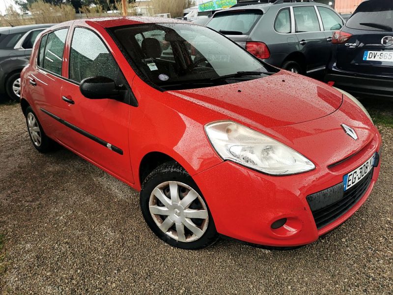 RENAULT CLIO III 2011