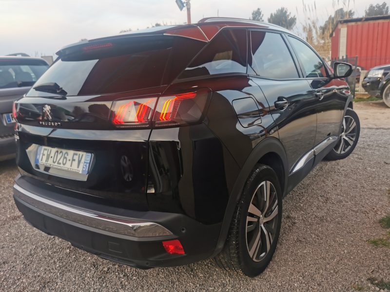 PEUGEOT 3008 SUV II 1,5HDI 130CH ALLURE 2020