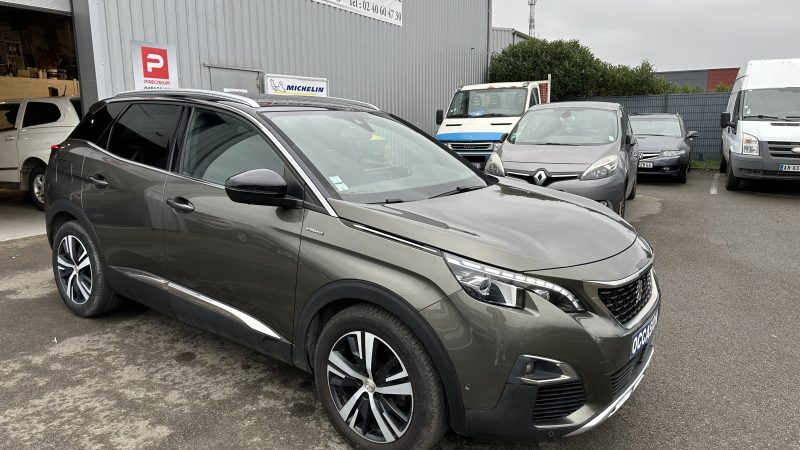 PEUGEOT 3008 GT LINE