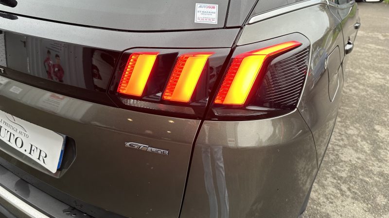 PEUGEOT 3008 GT LINE