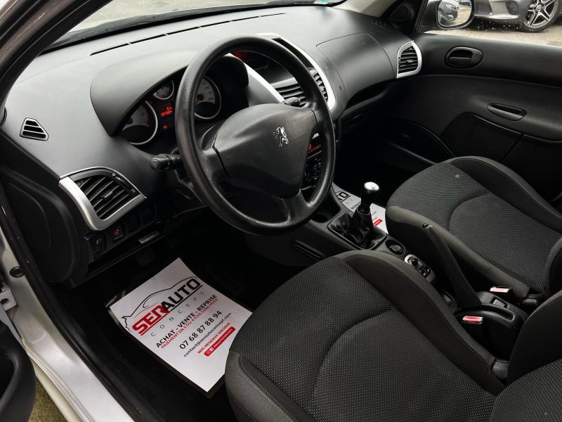 PEUGEOT 206+ 2009
