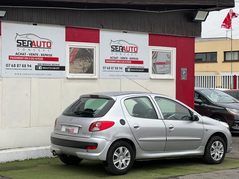 PEUGEOT 206+ 2009