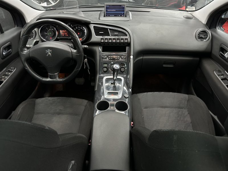 PEUGEOT 3008 Monospace 2010