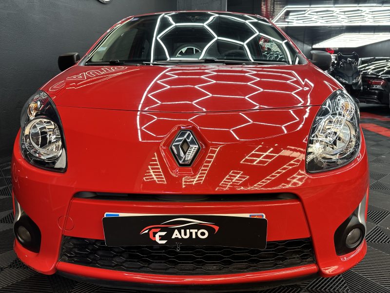 RENAULT TWINGO II 2011