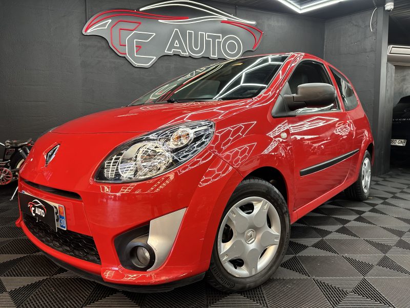 RENAULT TWINGO II 2011