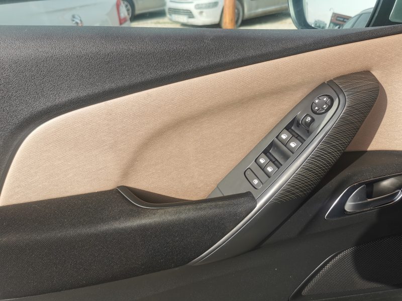 CITROEN C4 GRAND PICASSO II 120CH2013