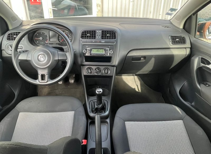 VOLKSWAGEN POLO V 2009