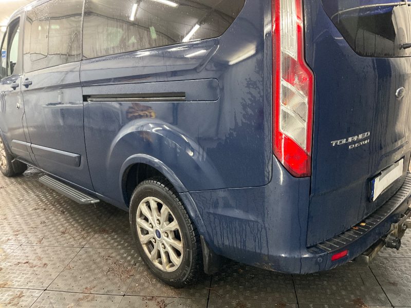 Ford Tourneo Custom 2.0 EcoBlue 320 L2 Tourneo Titanium