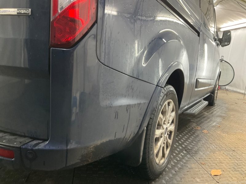 Ford Tourneo Custom 2.0 EcoBlue 320 L2 Tourneo Titanium
