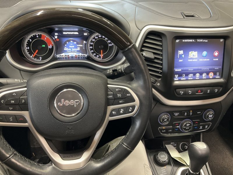 Jeep Cherokee 2.2 M-Jet Overland 4WD
