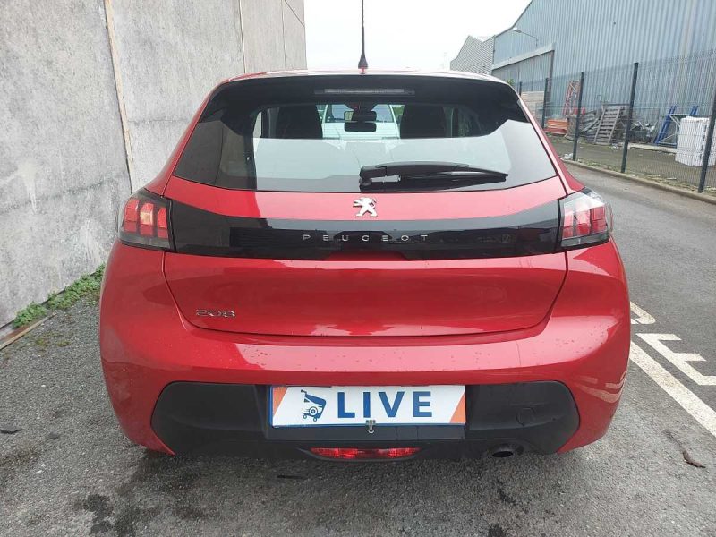 Peugeot  208  2022