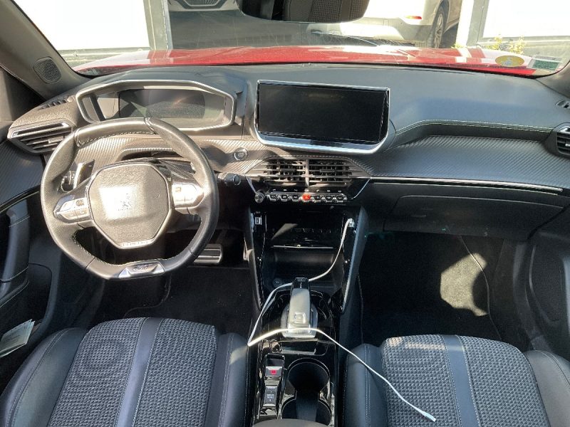 Peugeot 2008 1.5 Blue-HDi GT