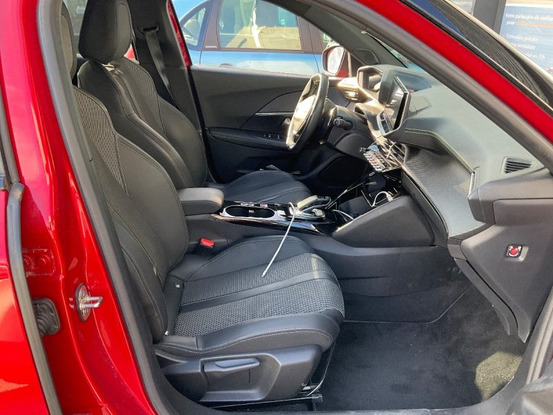 Peugeot 2008 1.5 Blue-HDi GT