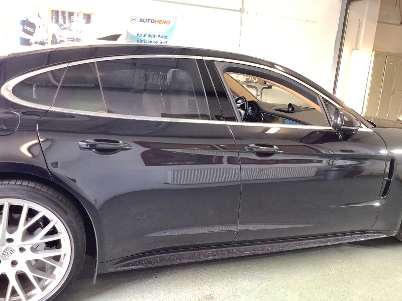 Porsche Panamera 4S