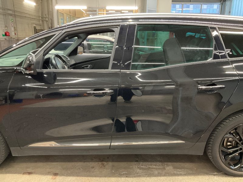 Renault Grand Scenic 1.3 TCe Black Edition