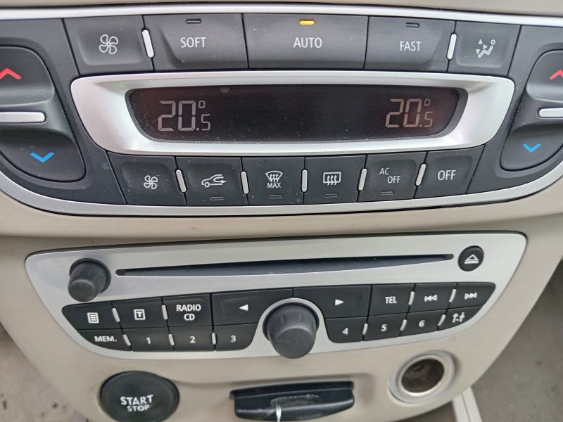 RENAULT MEGANE III 3/5 portes 2009