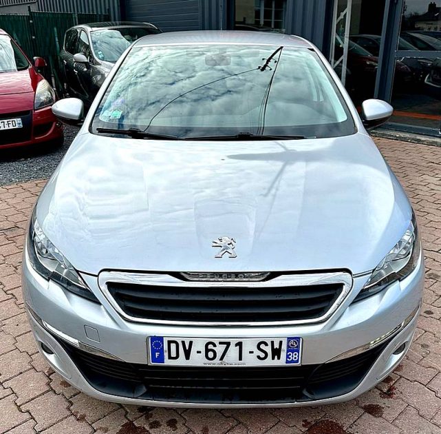 PEUGEOT 308 SW II 1.2L essence 110cv ACTIVE / REVISER_GARANTIE