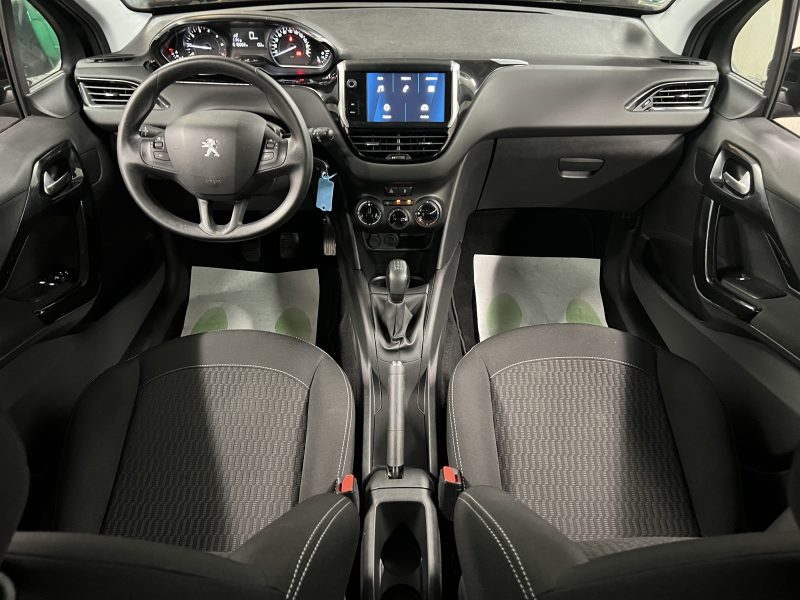 PEUGEOT 208 PHASE 2 II 1.2 82 Cv 1ERE MAIN / 16 600 Kms ECRAN TACTILE CRIT AIR 1 - GARANTIE 1 AN