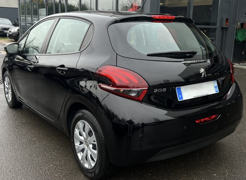 PEUGEOT 208 PHASE 2 II 1.2 82 Cv 1ERE MAIN / 16 600 Kms ECRAN TACTILE CRIT AIR 1 - GARANTIE 1 AN
