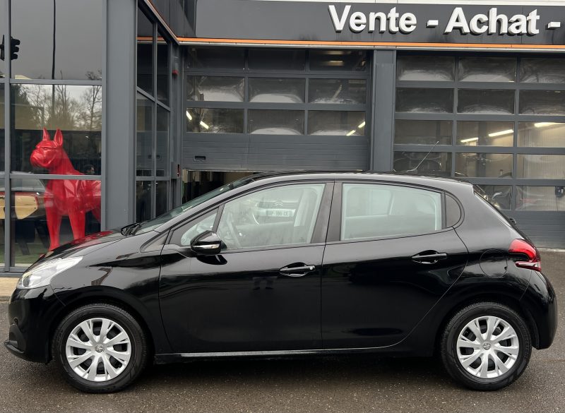 PEUGEOT 208 PHASE 2 II 1.2 82 Cv 1ERE MAIN / 16 600 Kms ECRAN TACTILE CRIT AIR 1 - GARANTIE 1 AN
